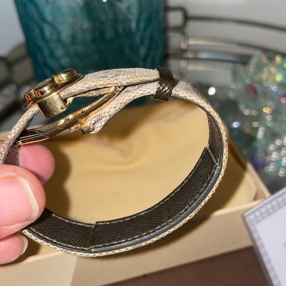 ❤️Authentic ❤️ Louis Vuitton Good Luck Breath Bracelet Flower Flower Mon… - Picture 6 of 16